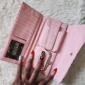 5/$25 New! [Kenneth Cole] 2 Pink Clutch Wallets